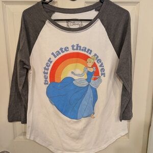 Disney Cinderella "Better Late Than Never" 3/4 Sleeve Tee - Gray, White Size XL